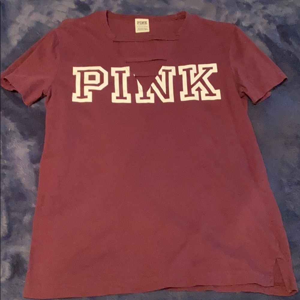 Burgundy PINK tshirt. Perfect condition.